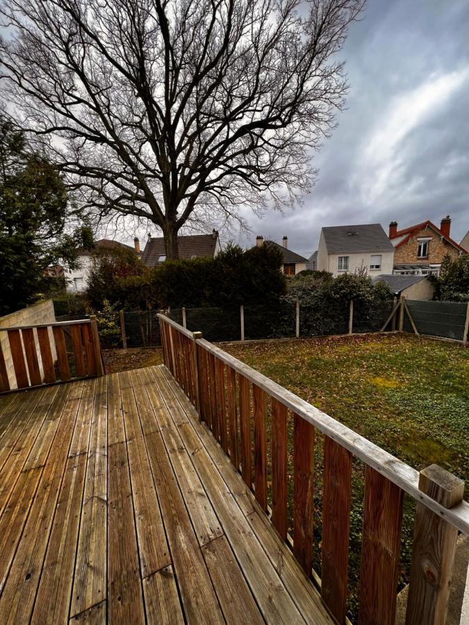 Appartement F3 ,2 Bedrooms With Parking Aeroport Orly A 20Mn Saint-Michel-sur-Orge Kültér fotó